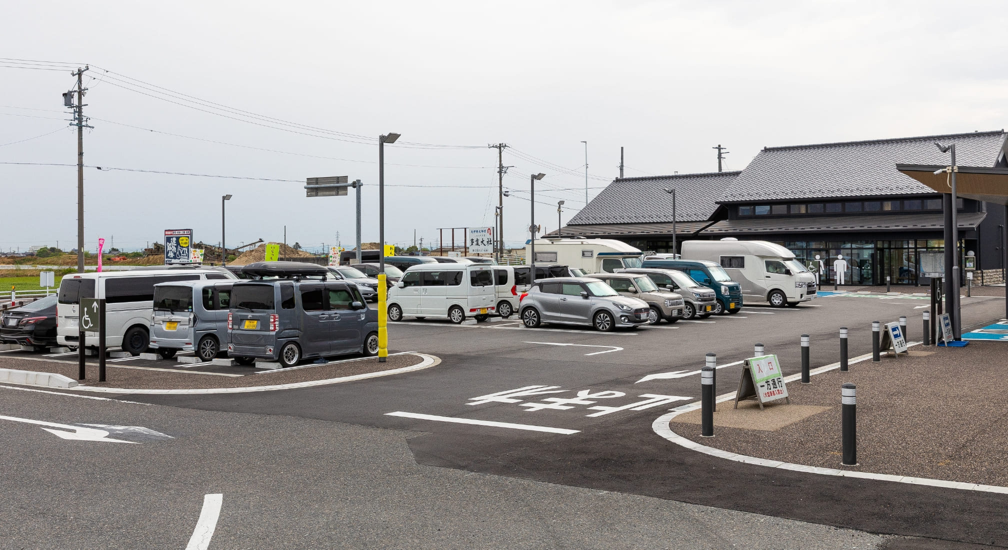 小型車駐車場